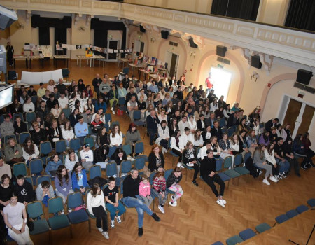 Mladinsko tekmovanje